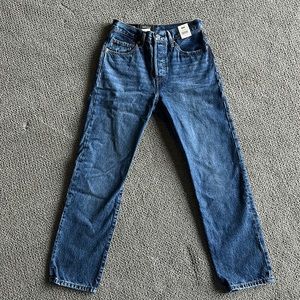 NWT Levi’s 501 Original Cropped Straight Leg Jean